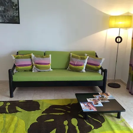 Green Apartment *